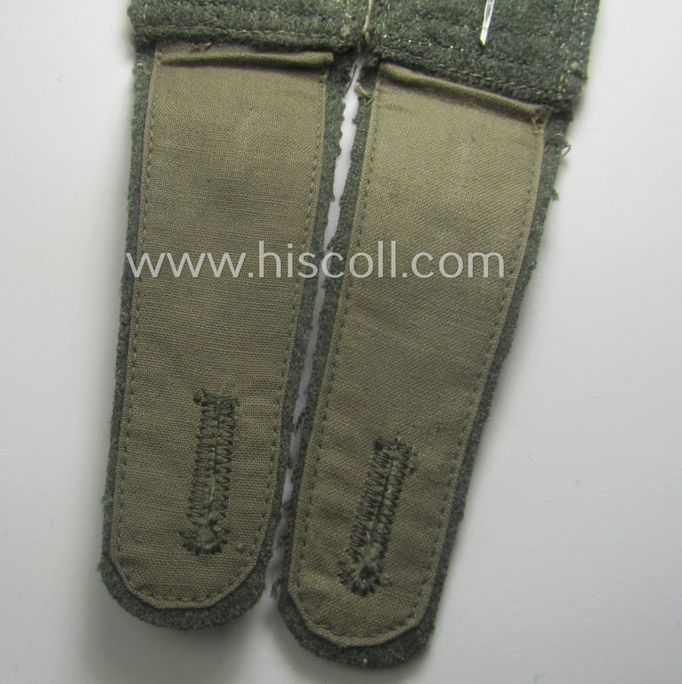 Pair of WH (Heeres) NCO-type (ie. 'M41- o. M43'-pattern) shoulderstraps: 'Oberfeldwebel eines Infanterie-Rgts.'