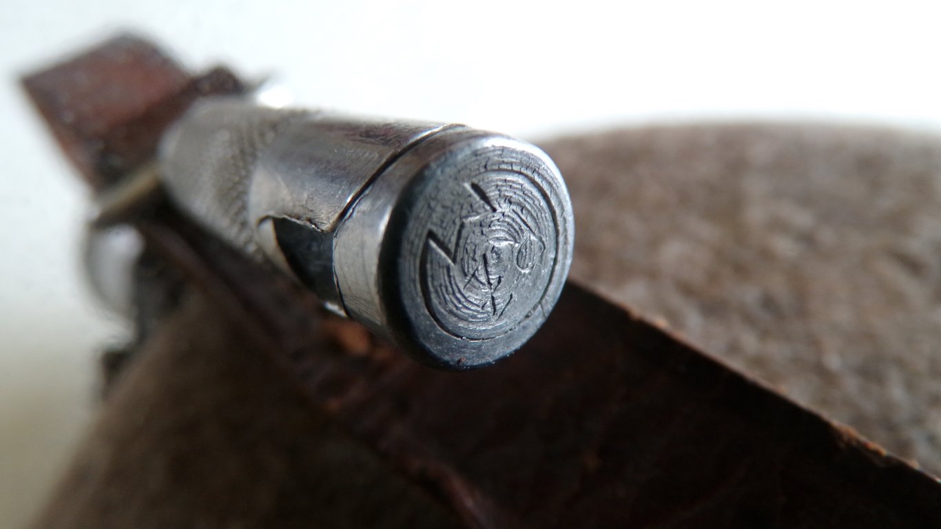 M31 Hitler Jugend / Political Canteen