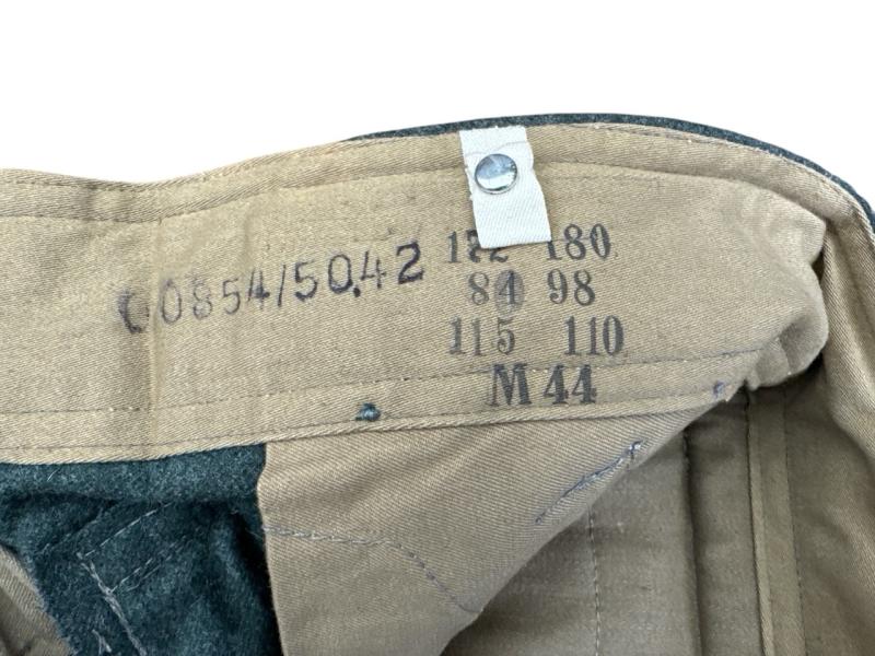 Wehrmacht ( Heer ) assault gunners ( Sturmgeschütz ) trousers