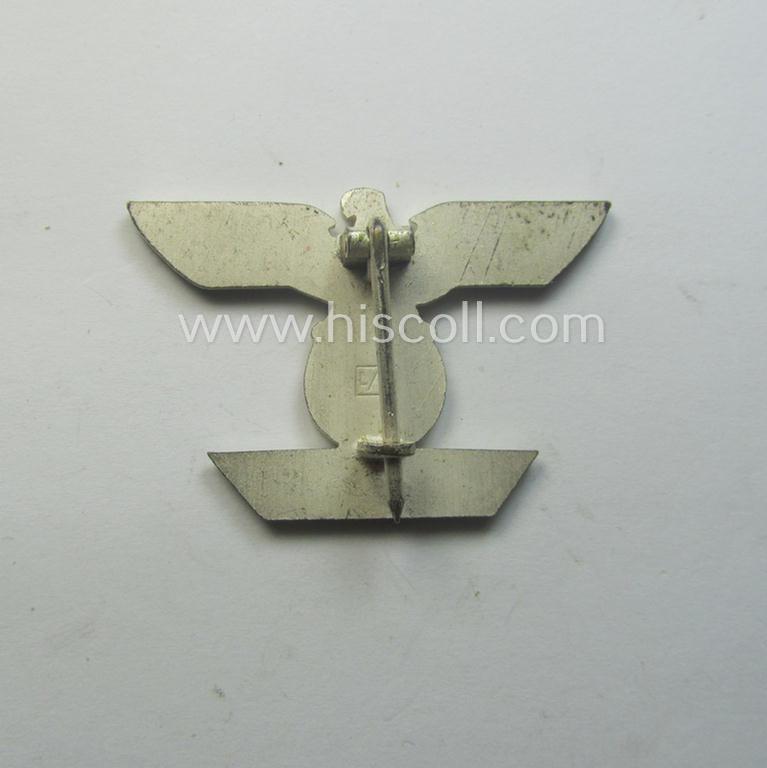 'Wiederholungsspange zum EK I.Kl.' (or: bar to the WWI IC 1st class) being a typical, maker- (ie. 'L/11'-) marked example as was produced by the maker (ie. 'Hersteller') named: 'Wilh. Deumer'