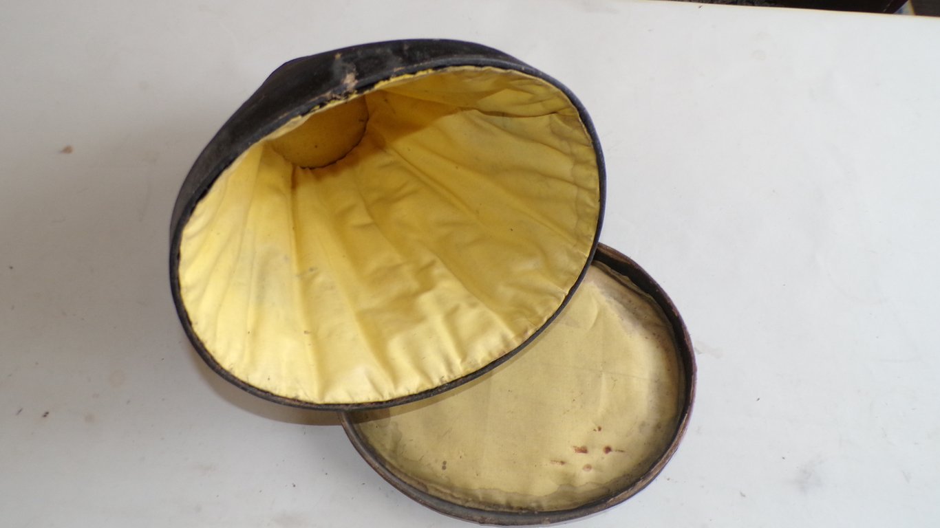 Pickelhaube Case