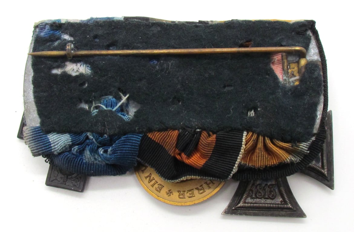 Three pieced Medal Bar with also Italian War Merit Cross (Merito di Guerra)