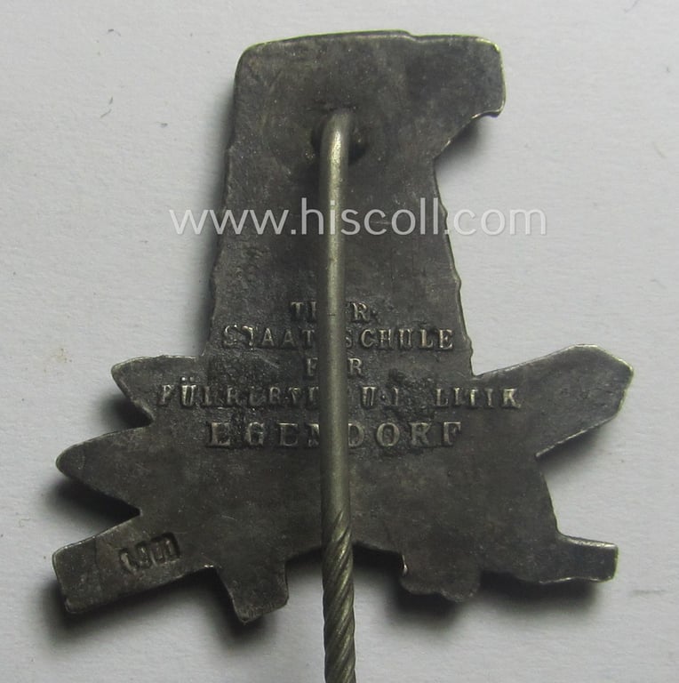 Superb - truly rarely seen and fully untouched! - example of a genuine-silver-based (and '900'-silver-content-marked!) so-called: 'Mitgliedsabzeichen des Thür. Staatsschule für Führertum und Politik'