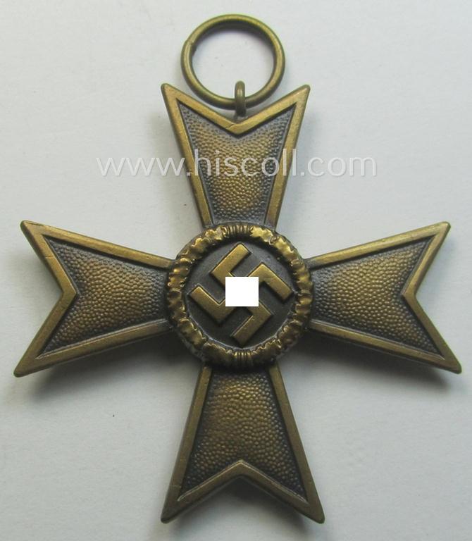 Medal-set: 'KvK 2. Klasse o. Schwn.' being a non-maker-marked (and 'Buntmetall'-based!) specimen that comes stored in its (unusually seen!) unmarked and 'Cellophan'-based pouch