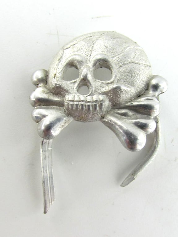 Wehrmacht (Heer) 1x Panzer Collar Tab Skull