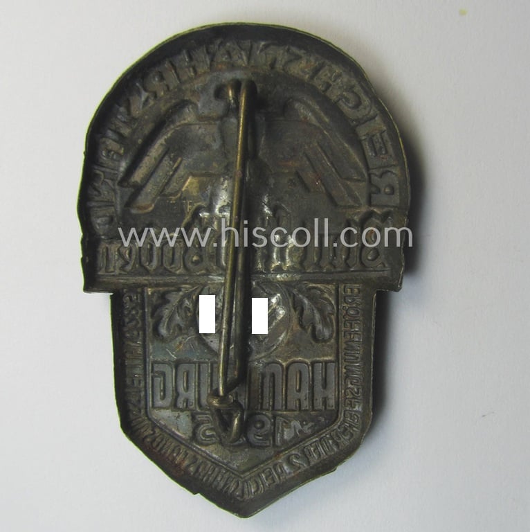 'Reichsnährstand'- (ie. 'RNSt.'-) related day-badge (ie. 'tinnie') as issued to commemorate a locally-held: 'RNSt.'-related gathering entitled: 'Eröffnungsfeier 2. Reichsnährstandsaustellung - 28.5.1935 - Hamburg'