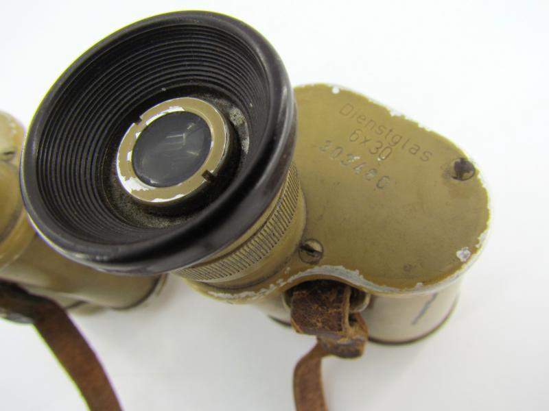 Wehrmacht tan colored binoculars ‘Dienstglas’ 6×30 by CAG