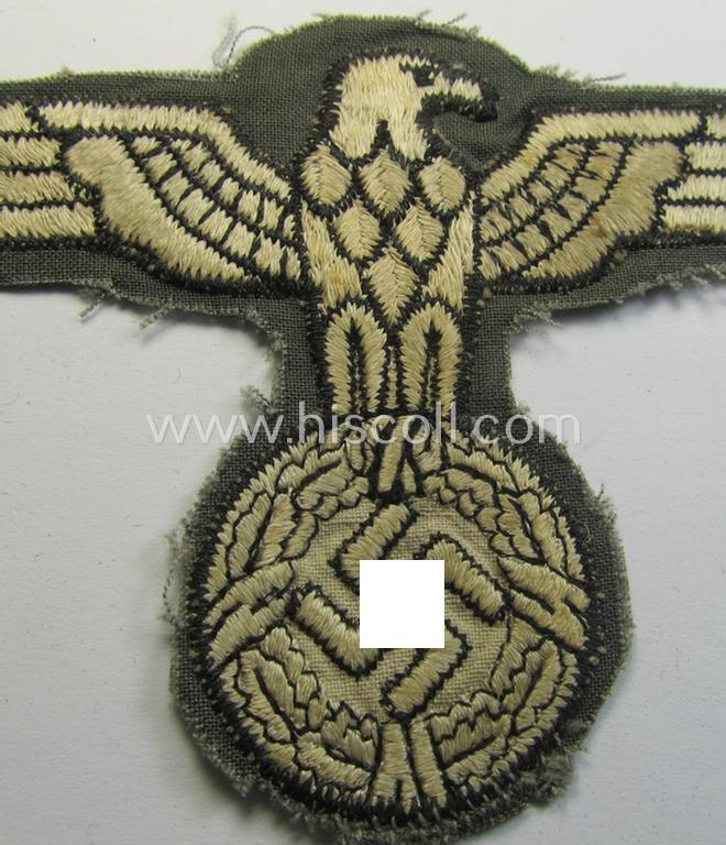 Attractive - and most certainly unusually found! - WWII-period- and neatly cut-out, larger-sized and very detailed WH (Heeres) pennant-eagle (ie. 'Adler für Fahne eines Dienstfahrzeuges')