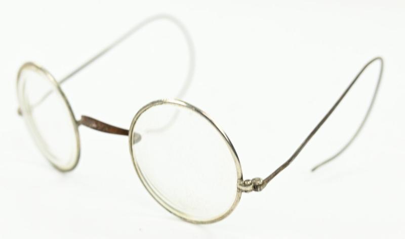 German WH Dienst Brille in Case