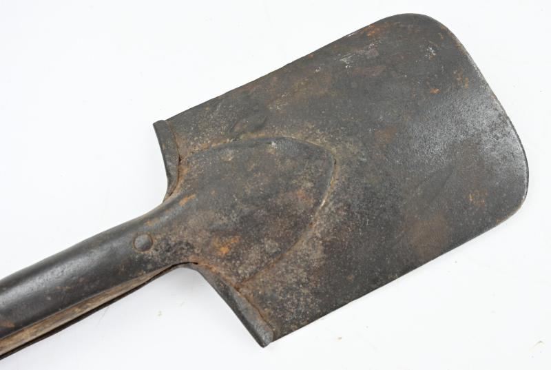 German WH Entrenching Tool