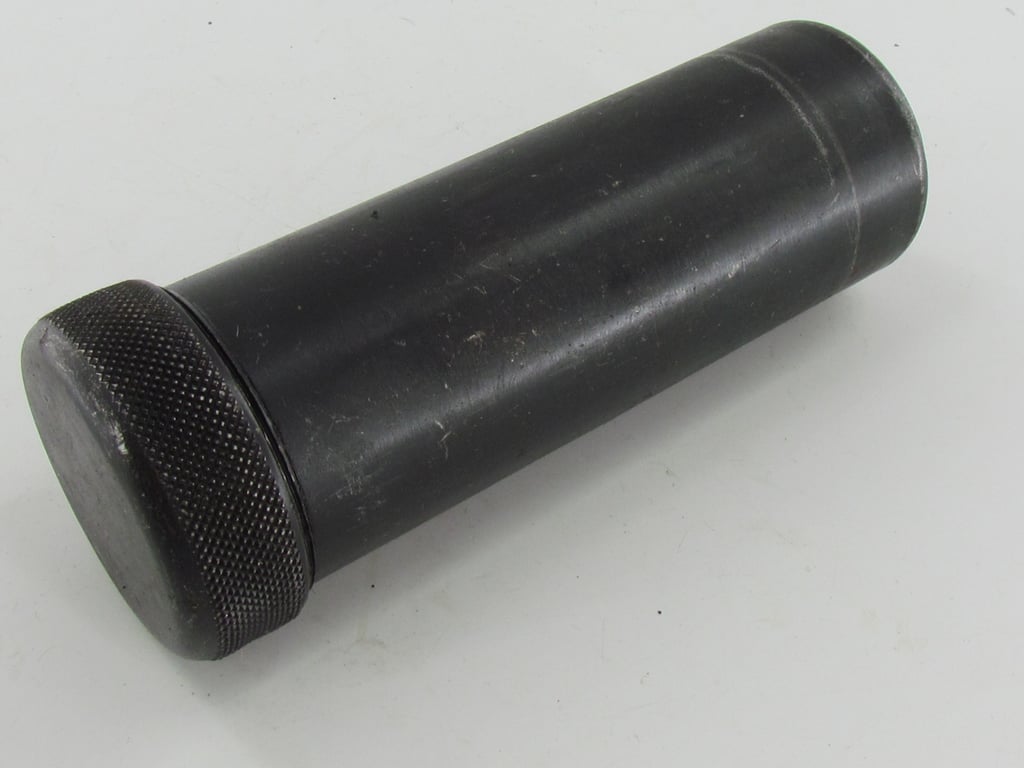 MG34 recoil booster and flash-hider Container