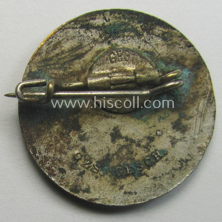 Neat - albeit clearly used! - multi-coloured enamelled 'Mitgliedsabzeichen' as intended to signify membership within the: 'HJ' (or: 'Hitlerjugend') before June 1932 (being a badge of the 1st pattern that is void of a makers'-designation)