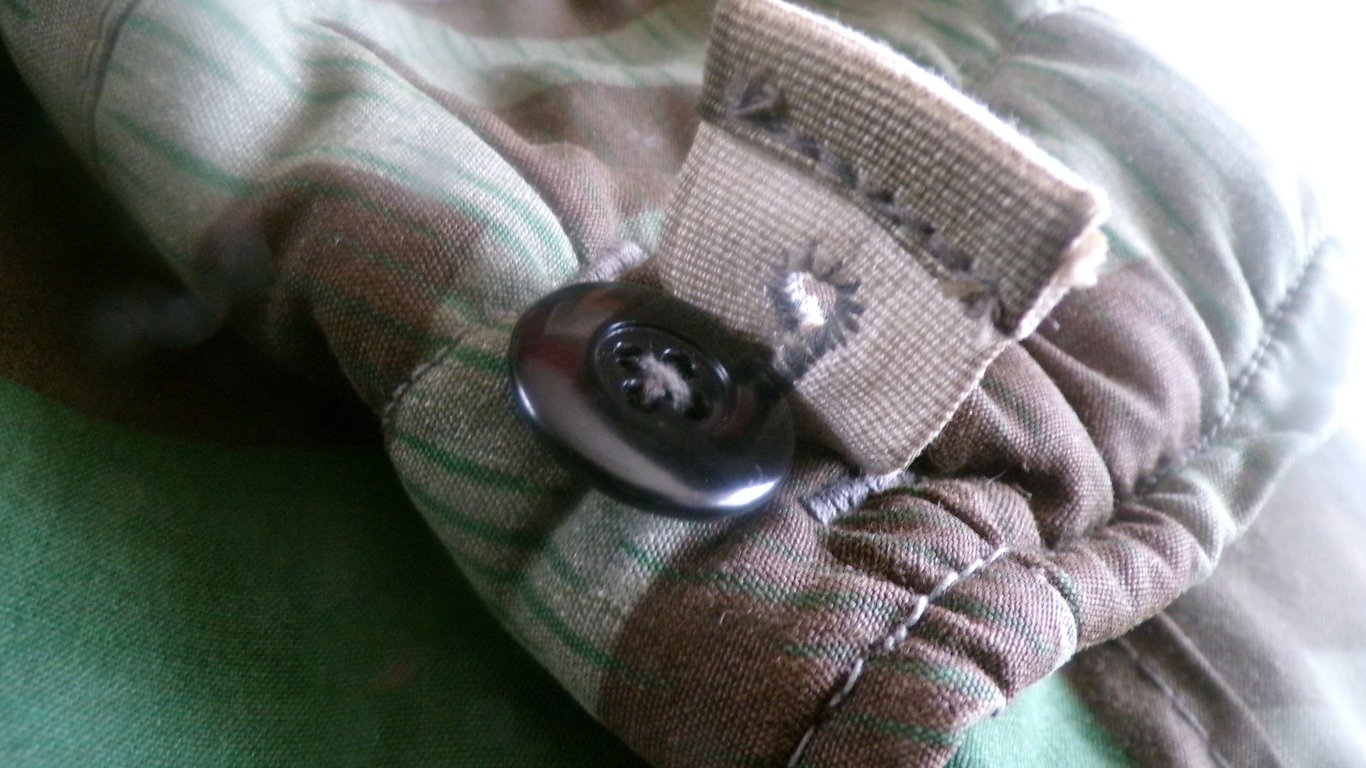 Unissued M43 Splinter Camouflage Winter Parka