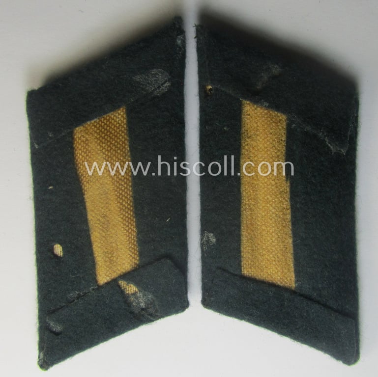 Attractive - and fully matching! - pair of WH (Heeres) officers'-type collar-tabs as piped in the bright-orange- (ie. 'orangeroter'-) coloured branchcolour as was intended for an officer serving within an: 'Feldgendarmerie-Abts. o. Akademie'