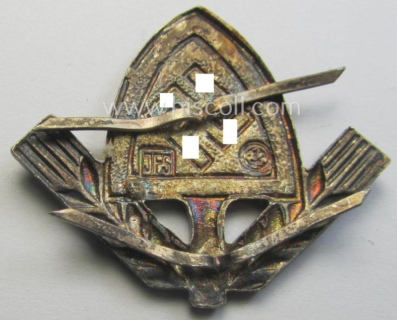 Luxuriously-styled, officers'-pattern RAD (ie. 'Reichsarbeitsdienst') cap-badge being a maker- (ie. 'RzM' ie. 'JFS'-) marked example