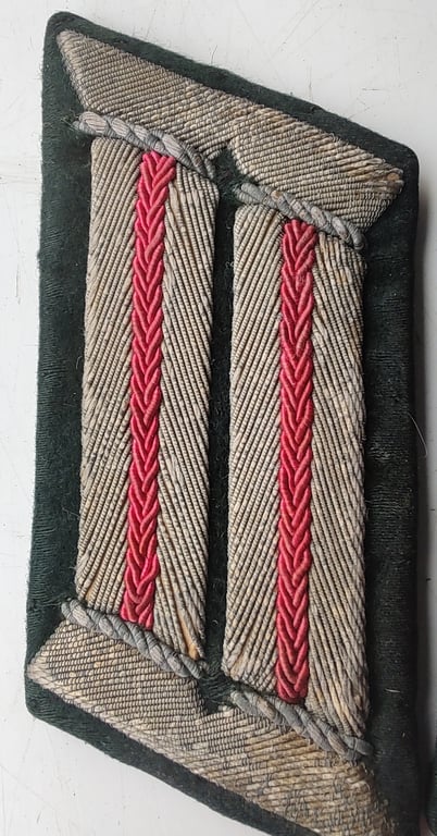 WW2 German Army Veterinarian Officers collar tabs