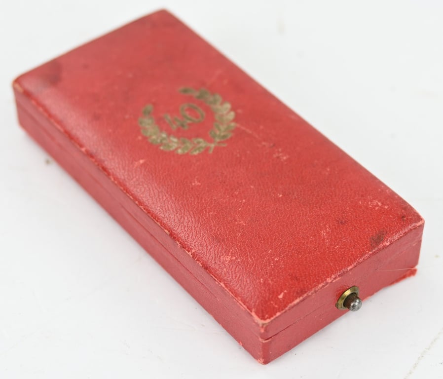German WH 40 Years Faithful Service Medal in Case