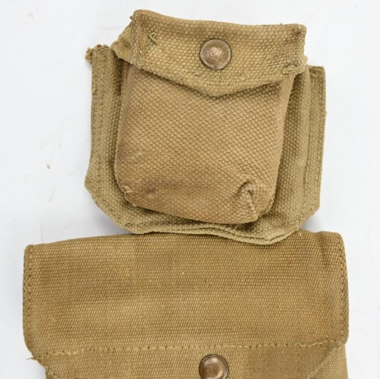 British WW2 Revolver Holster with Ammo Pouch