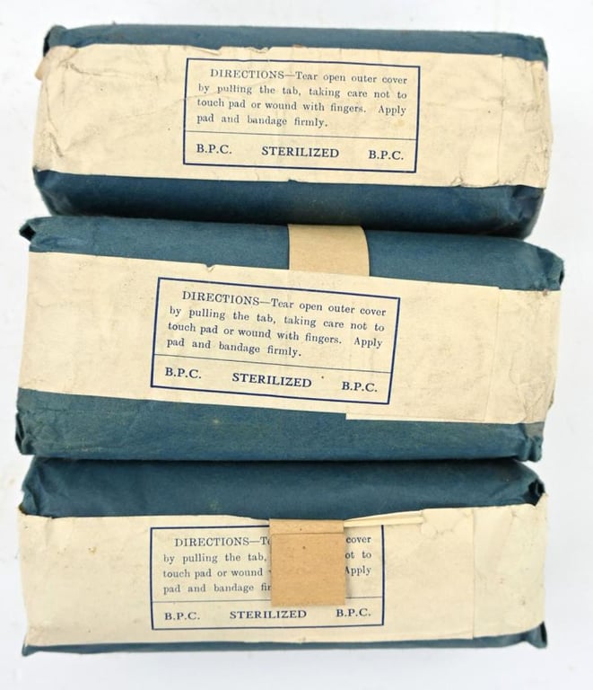 British WW2 Large First Aid Dressing Set