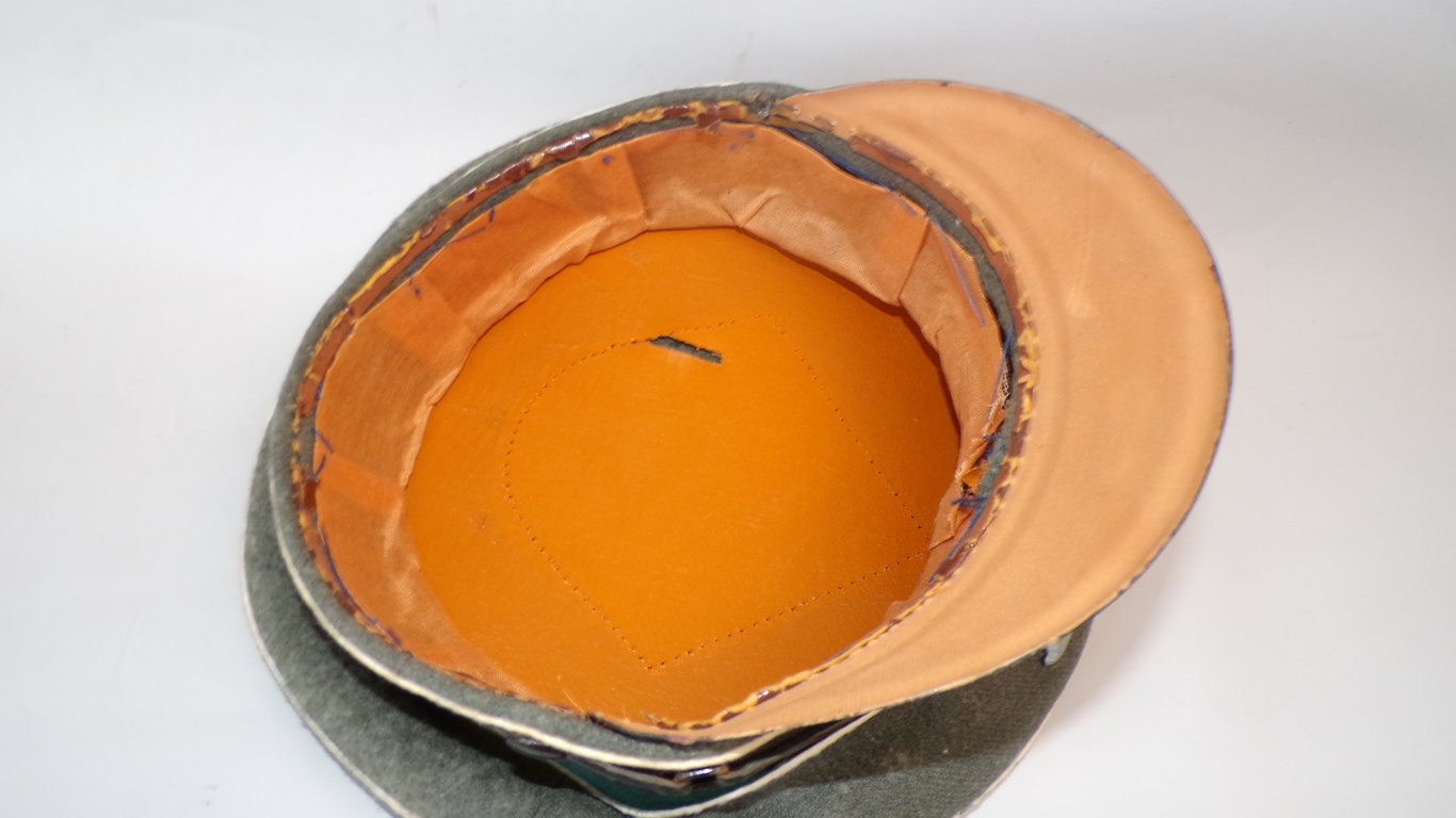 Infanterie Schirmmutze