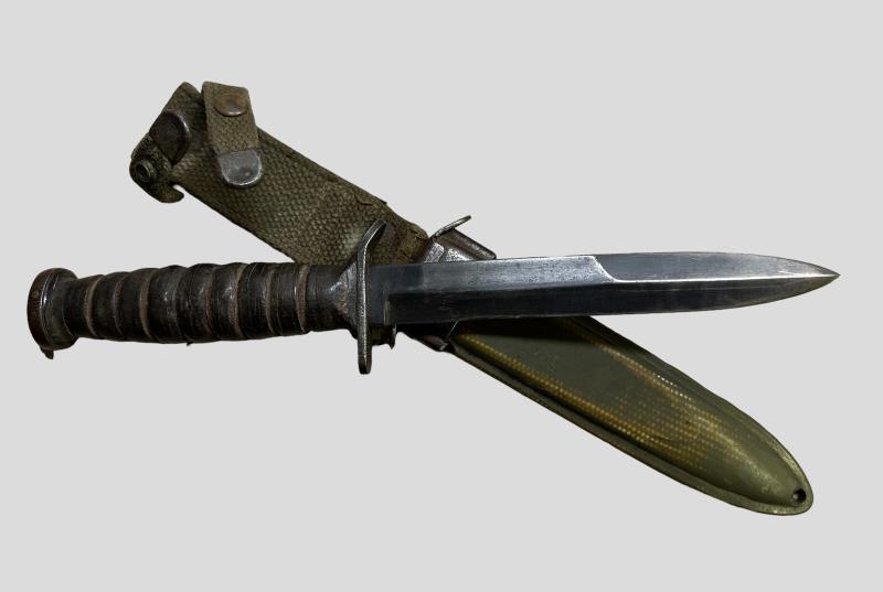 U.S. M3 Fighting Knife in M8 Scabbard