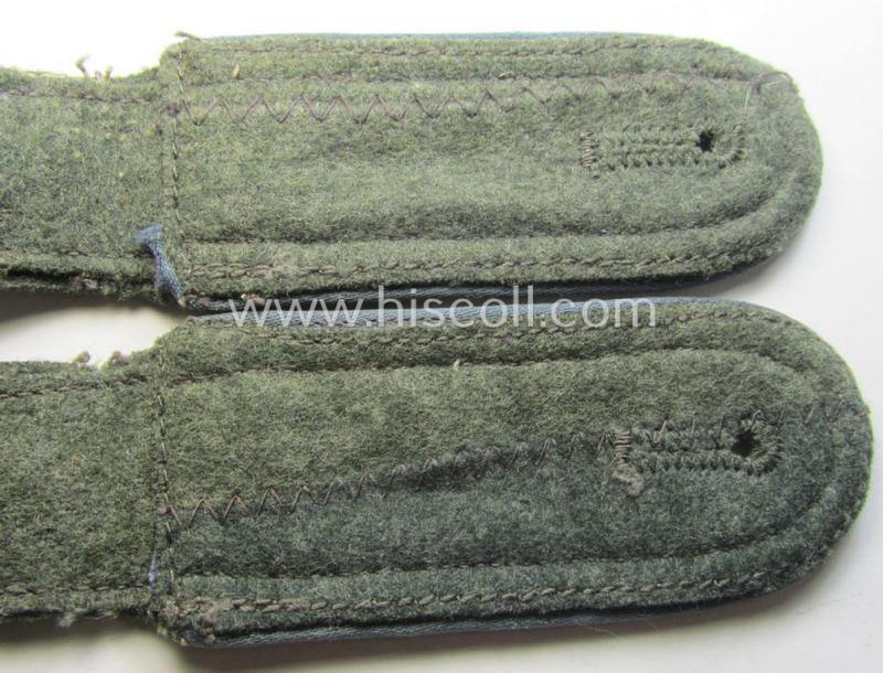 Pair of WH (Heeres) so-called: 'M40 o. M43'-pattern, NCO-type shoulderstraps: 'Uffz. der Nachschub-Trpn.'