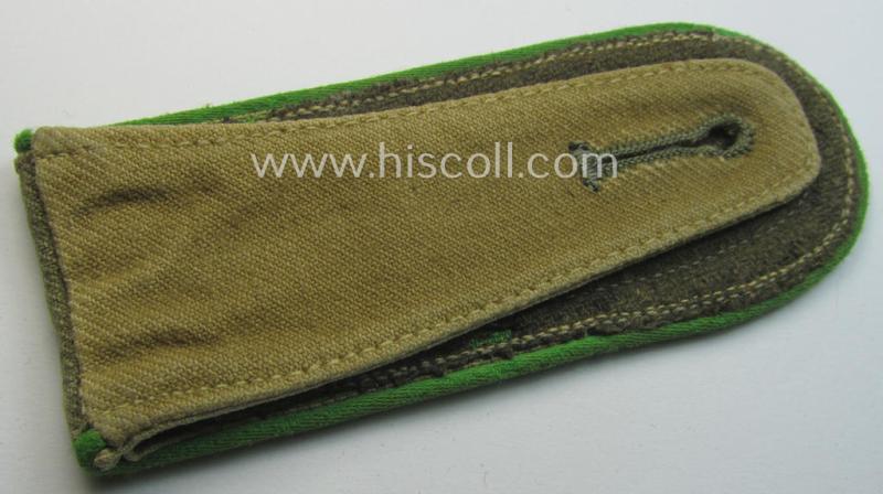 Single - but nevertheless very rarely encountered! - WH (Heeres) 'tropical' (ie. truly 'DAK'-related!) NCO-type shoulderstrap as was intended for an: 'Unteroffizier der Panzer-Grenadier-Truppen'