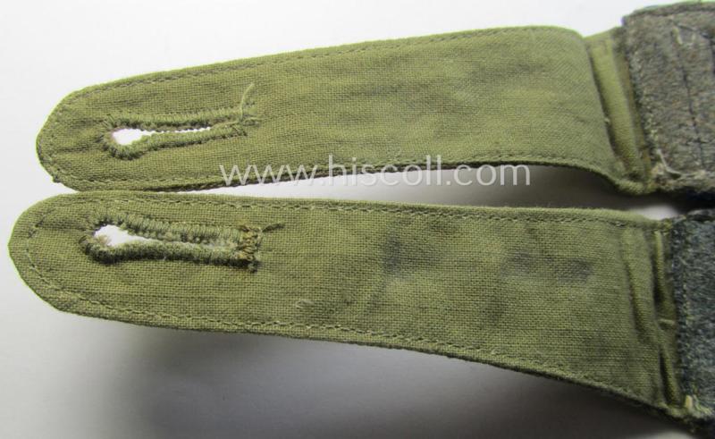 Pair of tropical-issued, WH (Heeres) NCO-type shoulderstraps: 'Fwb. der Sanitäts-Truppen'