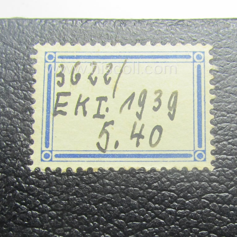 Stunning, 'EK1. Klasse' (ie. Iron Cross 1st class) being a typical: 'L/11'- (ie. by 'Wilh. Deumer'-marked) example and that comes complete (with its rare LDO-etiket!) in its specific LDO-styled etui as issued and/or recently found