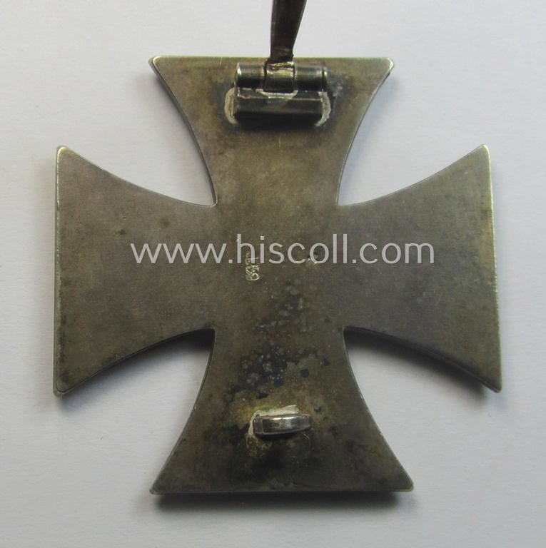 'Eisernes Kreuz 1. Klasse' being a maker- (ie. 'L/59'-) marked example by: 'A. Rettenmaier'