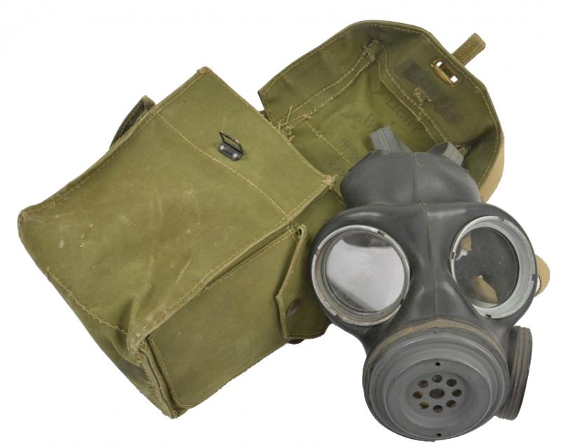British WW2 Leight Weight Gasmask