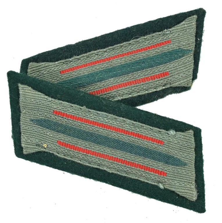 German WH EM Artillery Collar Tabs