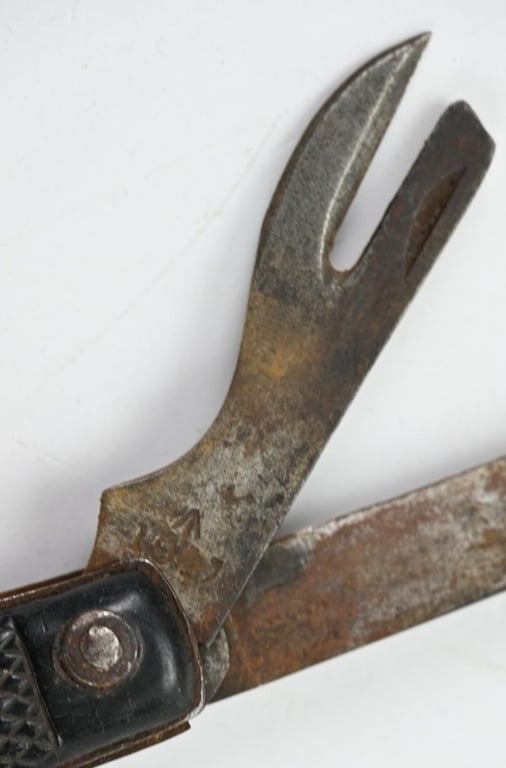 British WW2 Pocket Knife 1943