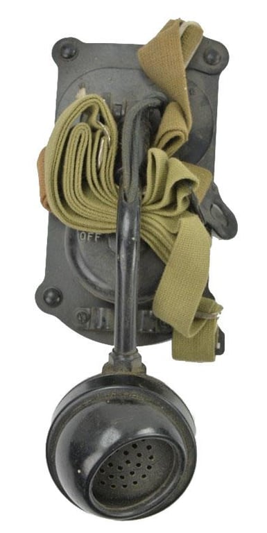 US WW2 Signal Corps Chest Microphone TD-1