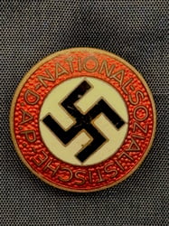 HARDER TO FIND WWII GERMAN NSDAP PARTY BADGE...