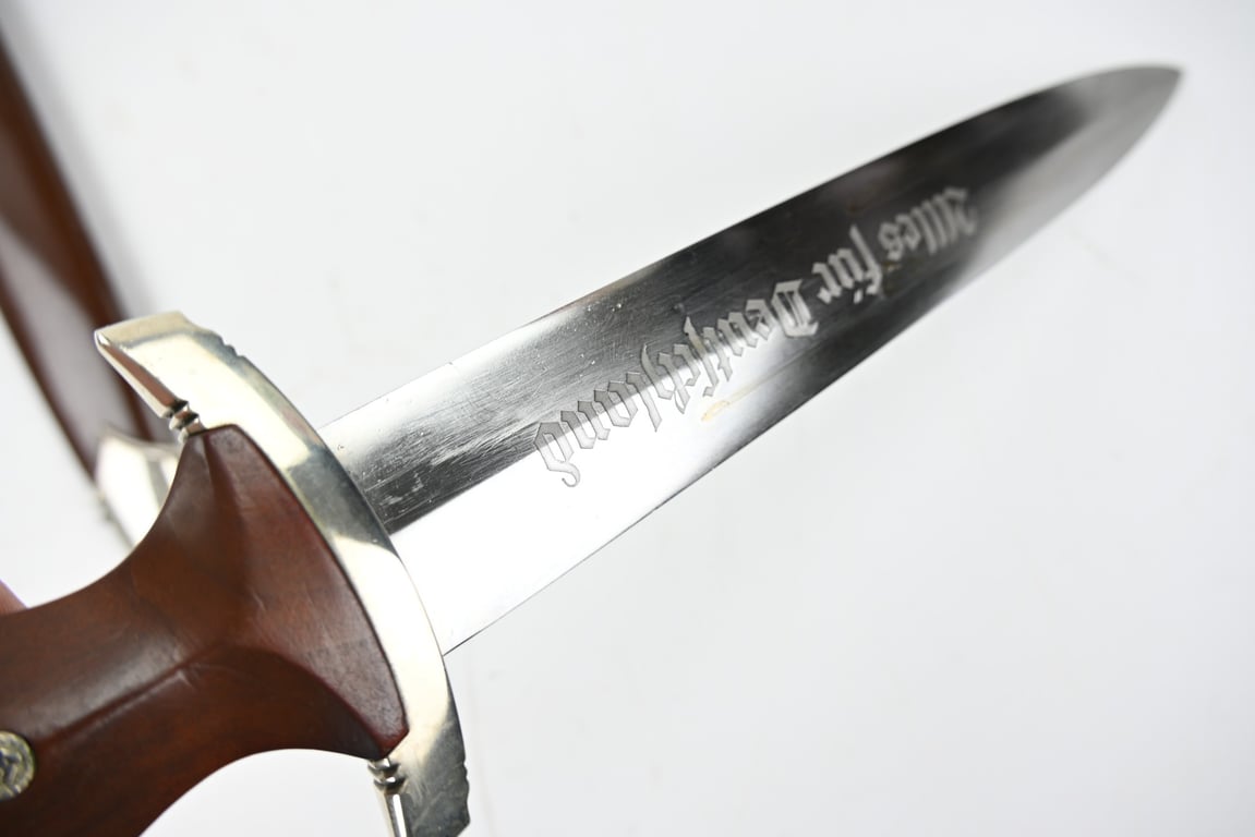 German SA M-1933 Officer's Dagger 'J.A. Henckels Zwillingswerk Solingen'