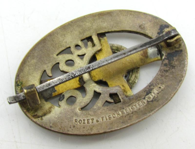 WWI Austro-Hungarian "Deutschmeister" Regimental Badge – 1914–1916