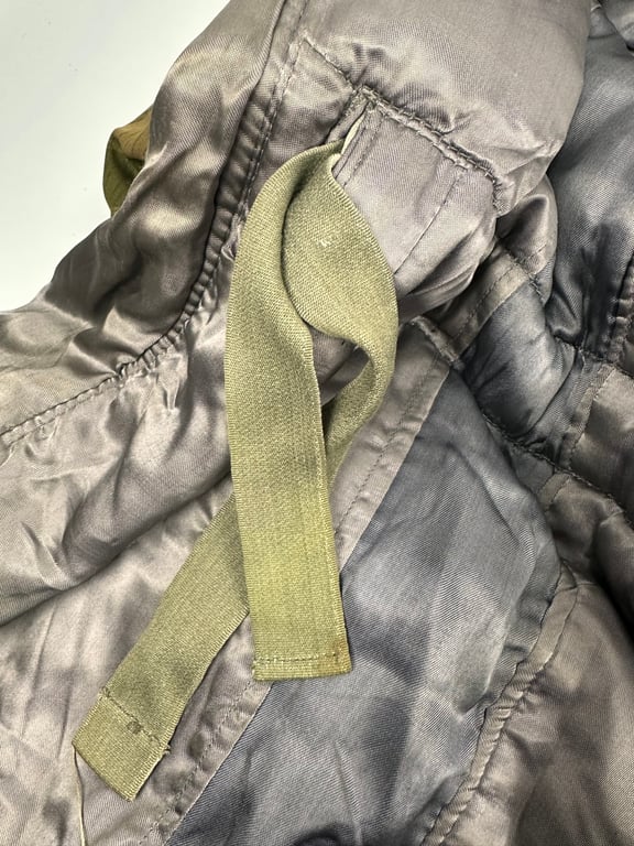 Wehrmacht non-reversible winter parka in "sumpf tarn" (mint)