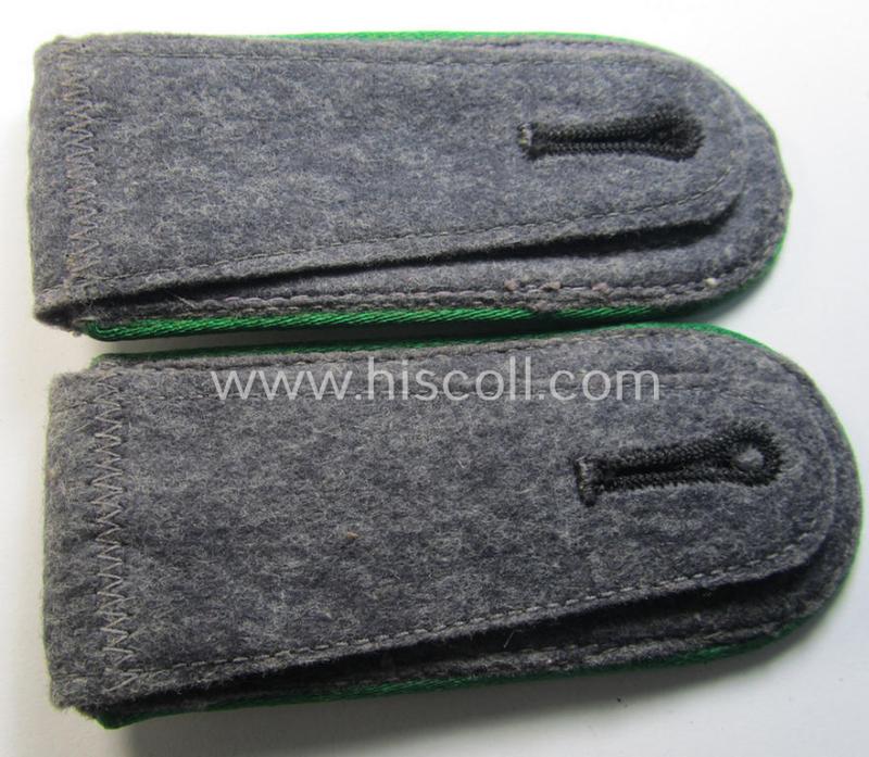 Pair of WH (Luftwaffe) NCO-type shoulderstraps as piped in the typical green (ie. 'grüner'-) coloured branchcolour as was intended for a: 'Feldwebel der Luftwaffe-Felddivisionen'