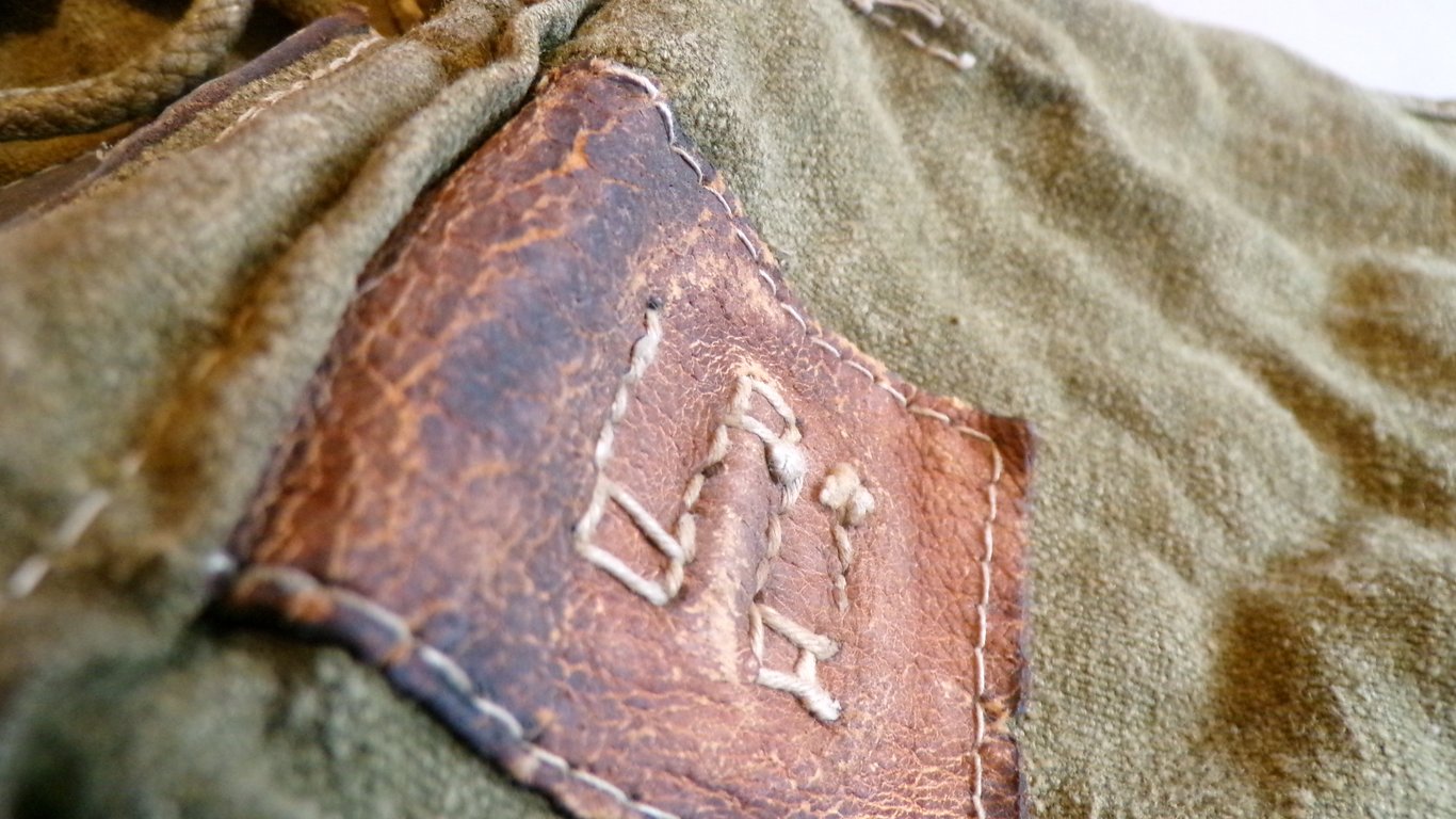 Wehrmacht / Waffen-SS M44 Artillery Rucksack