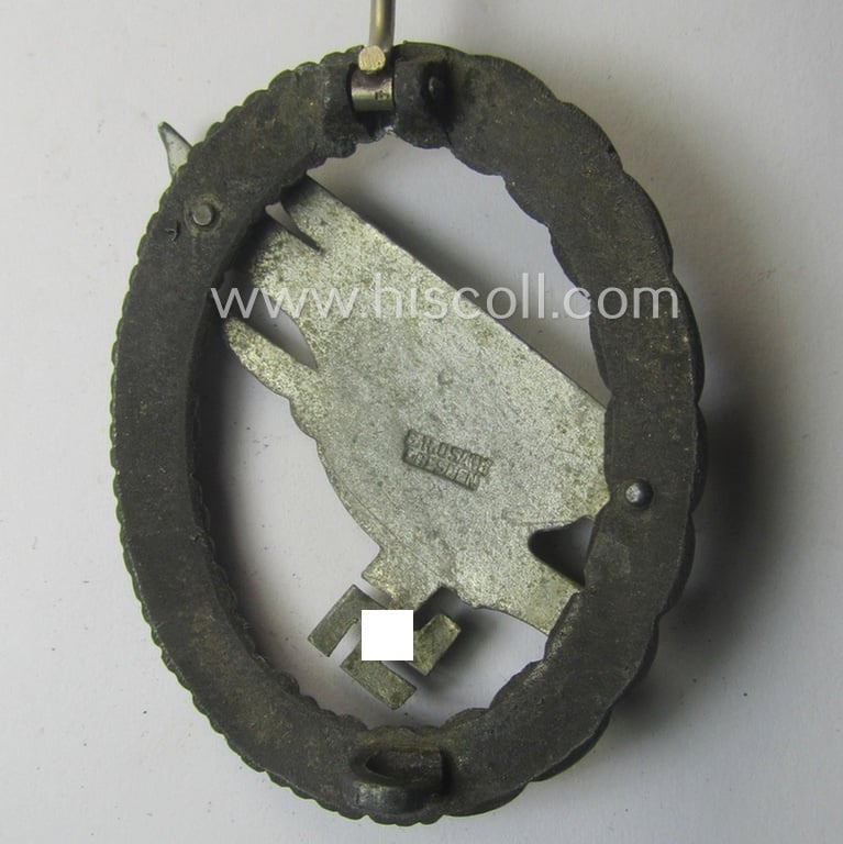 Zinc- (ie. 'Feinzink'-) based version of a WH (Luftwaffe) 'Fallschirmschützen-Abzeichen' (being a maker-marked, 'Type D'-pattern example as was produced by the 'G.H. Osang'-company)