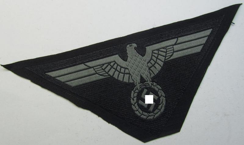 Later-war-period, WH (Heeres) ie. 'Panzer'-related-, so-called: 'M44'-pattern, trapezoid-shaped breasteagle, being a bluish-grey-coloured example as executed in neat 'BeVo'-weave pattern on a black-coloured background