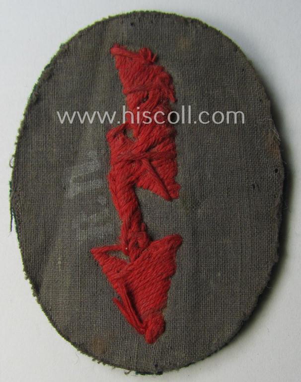 WH (Heeres) trade- and/or special-career insignia ie. hand-embroidered signal-blitz: 'Artillerie-Trpn.'