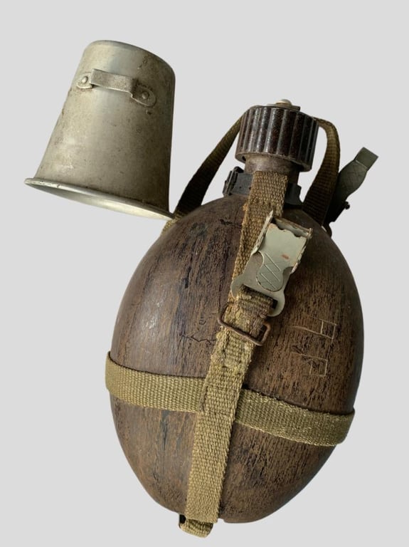 WH (HEER) Coconut Canteen and Cup