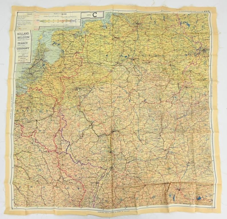USAAF WW2 Escape Map set with Cover & Compas