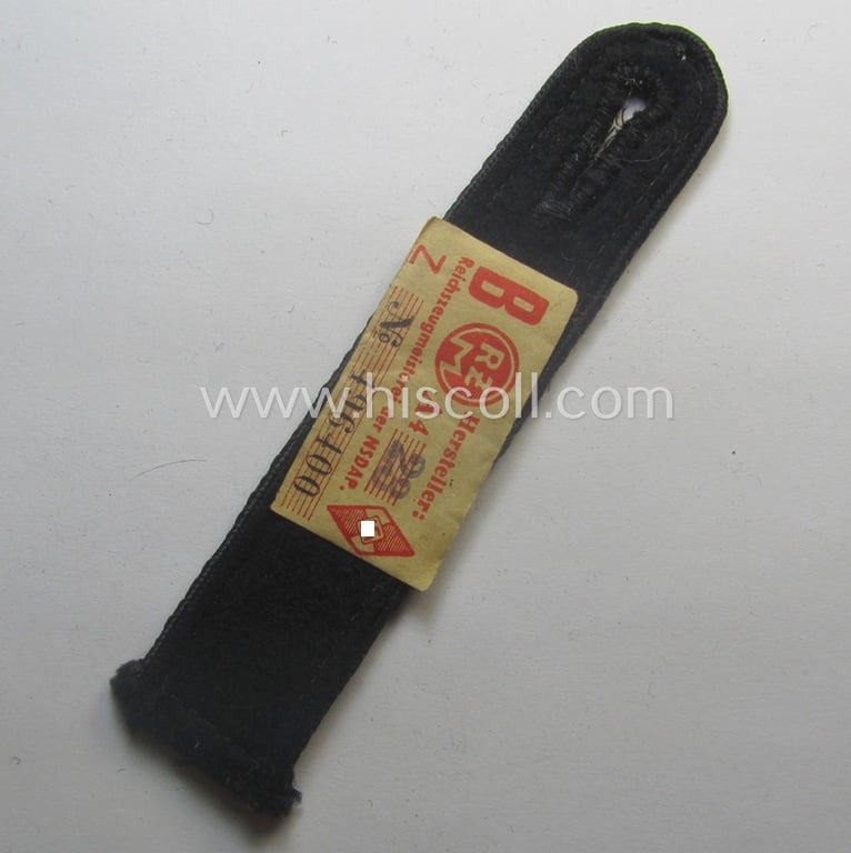 Single, 'DJ- o. Deutsches Jungvolk' shoulderstrap: 'DJ-Mitglied': 'Bann 83' (83 = 'Bann Kassel') that still retains its period 'RzM'-etiket