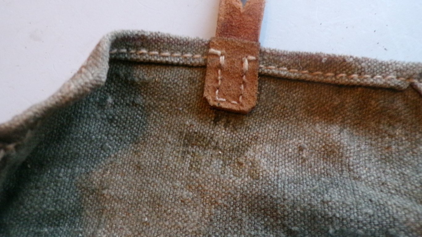 Very rare MKB42 magazine pouch