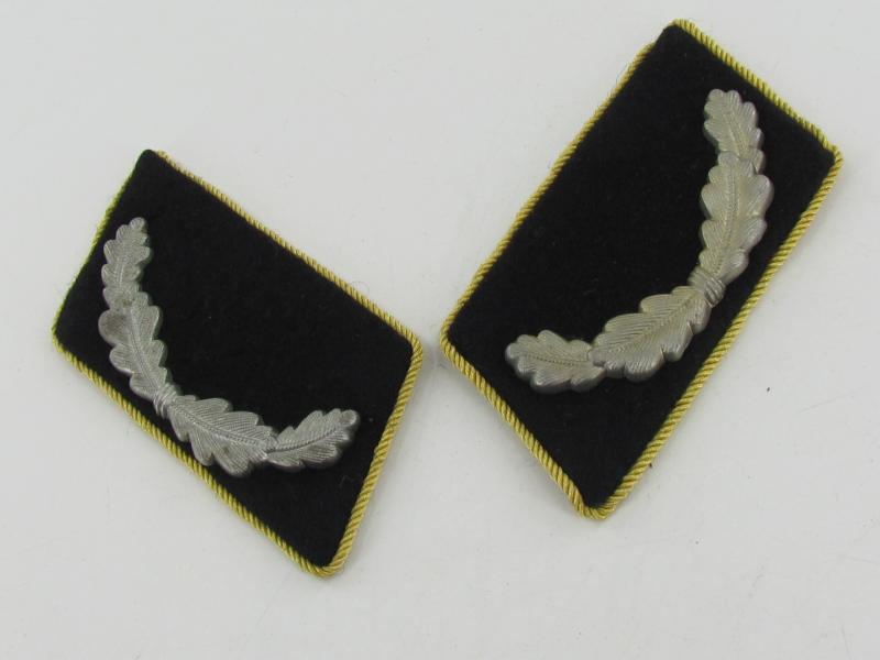 DRB 'Deutsche Reichsbahn' Collar Tabs