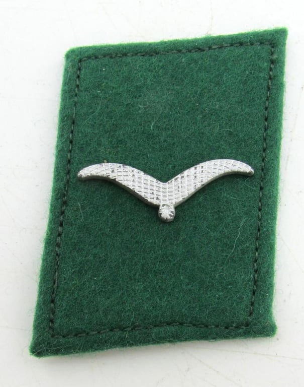 Luftwaffe Field Division 'Flieger' collar tabs