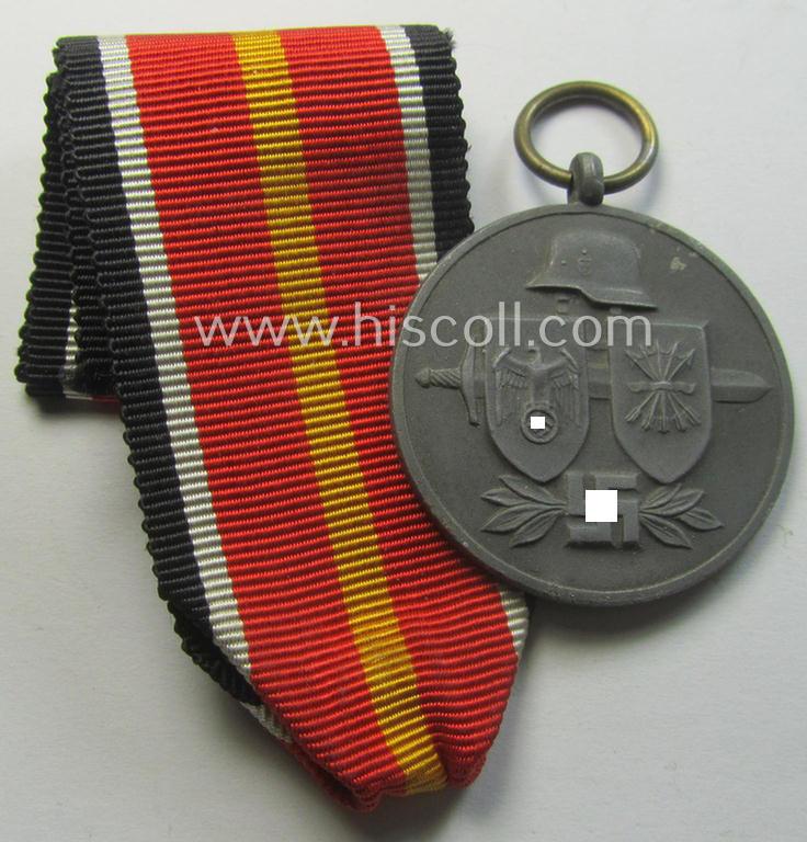 'Errinnerungsmedaille für die Spanischen Freiwilligen im Kampf gegen den Bolschevismus' being a maker- (ie. '1'-) marked example
